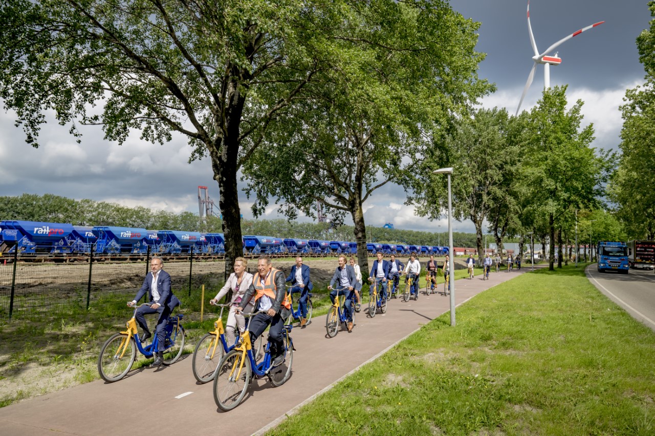 Vattenfall opent aan de hand van XSAGA nieuw windpark in Amsterdam